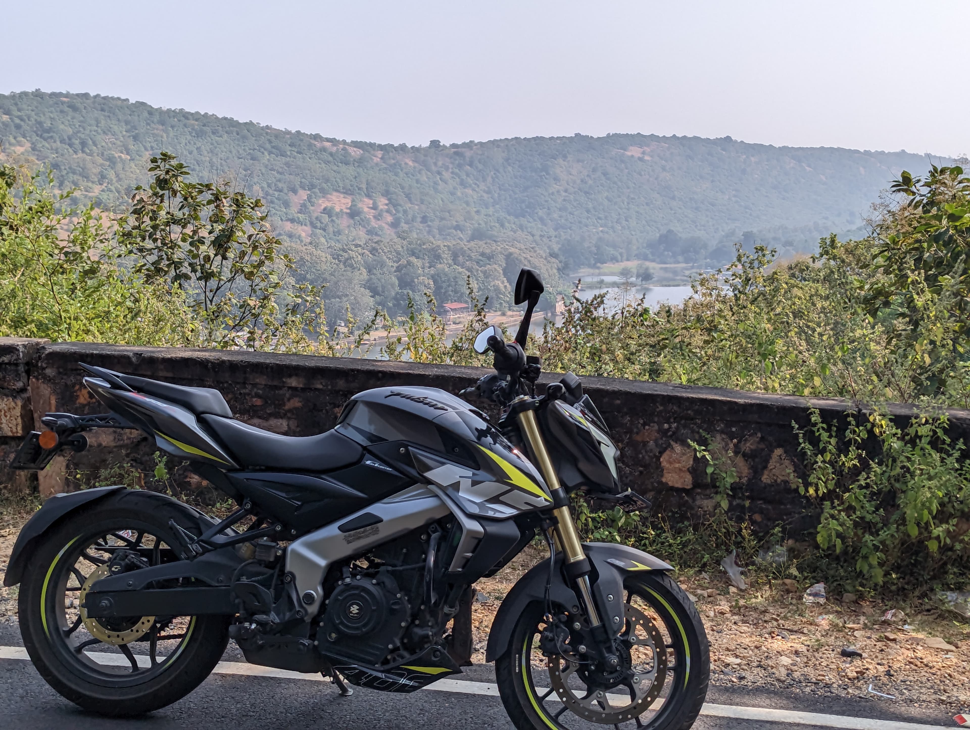 Bajaj Rouser NS 200